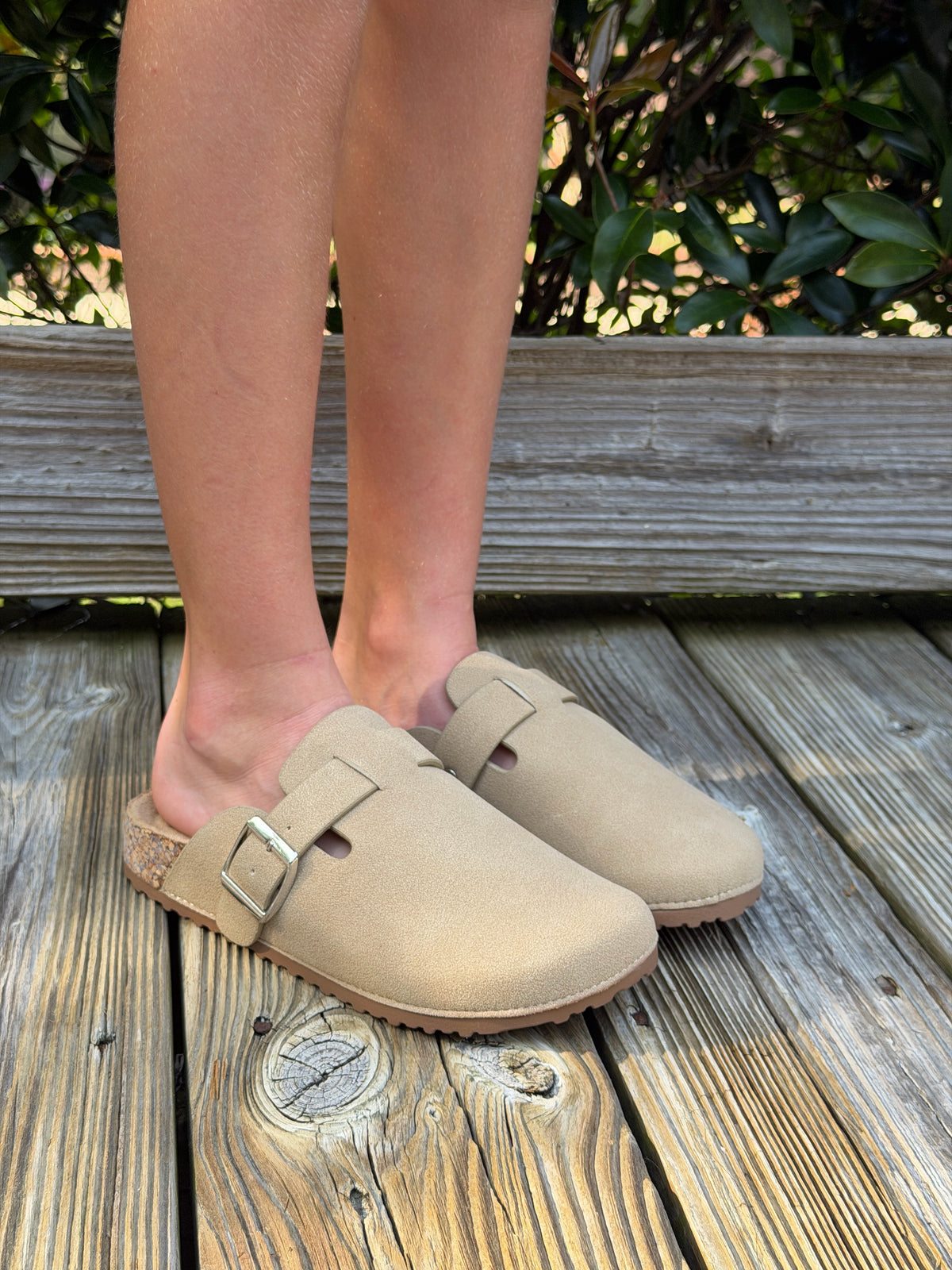 Easy Does It Clogs